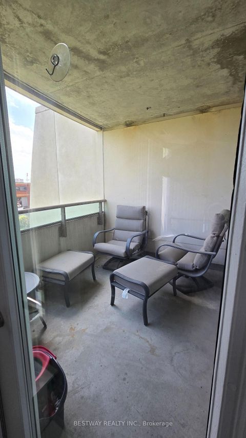 Photo 13 at 208 - 75 Norman Bethune Avenue, Beaver Creek Business Park, Richmond Hill