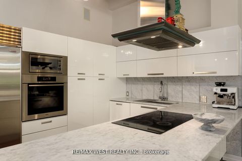 Photo 5 at 115 - 43 Hanna Avenue, Niagara, Toronto