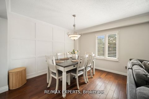 Photo 7 at 11 Penton Drive, West Bayfield, Barrie