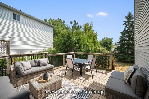 Photo 25 at 11 Penton Drive, West Bayfield, Barrie