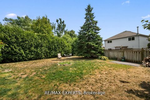 Photo 27 at 11 Penton Drive, West Bayfield, Barrie