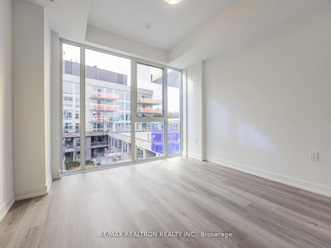 Photo 7 at 428 - 333 Sunseeker Avenue, Rural Innisfil, Innisfil