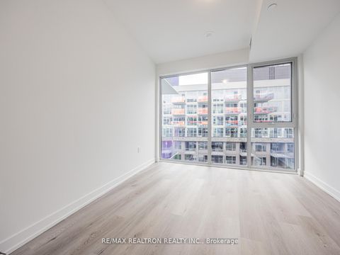 Photo 12 at 428 - 333 Sunseeker Avenue, Rural Innisfil, Innisfil