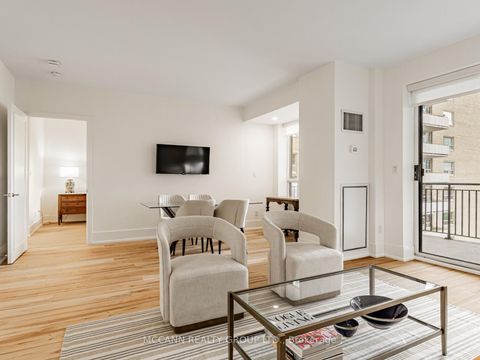 Photo 10 at 607 - 99 Avenue Road, Annex, Toronto