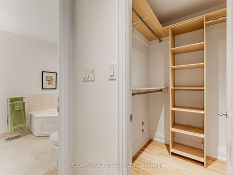 Photo 19 at 607 - 99 Avenue Road, Annex, Toronto