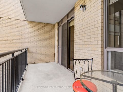 Photo 26 at 607 - 99 Avenue Road, Annex, Toronto