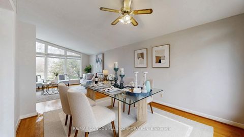 Photo 11 at 333 Pleasant Avenue, Newtonbrook West, Toronto