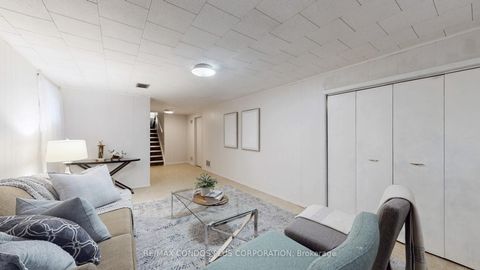 Photo 31 at 333 Pleasant Avenue, Newtonbrook West, Toronto