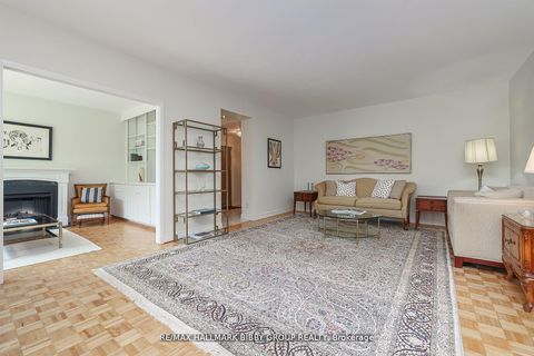 Photo 5 at 435 - 21 Dale Avenue, Moore Park, Toronto