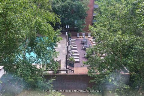 Photo 36 at 435 - 21 Dale Avenue, Moore Park, Toronto