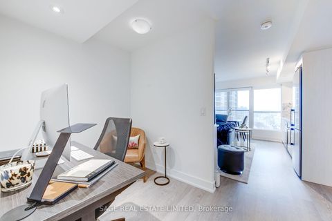 Photo 5 at 834 - 5 Mabelle Avenue, City Centre West, Toronto