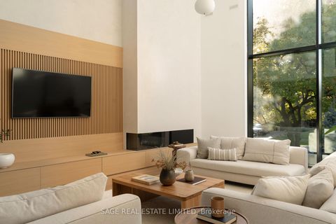 Photo 7 at 38 Ravensbourne Crescent, Rosethorn, Toronto