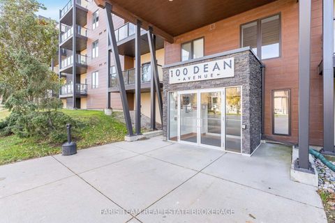Photo 3 at 402 - 100 Dean Avenue, Painswick South, Barrie