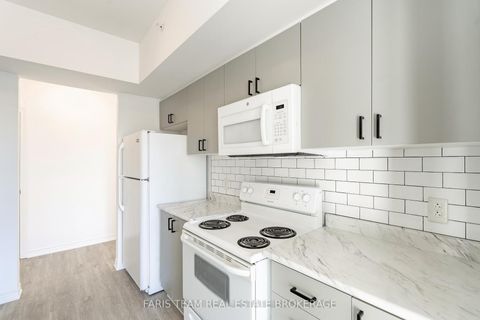 Photo 9 at 402 - 100 Dean Avenue, Painswick South, Barrie