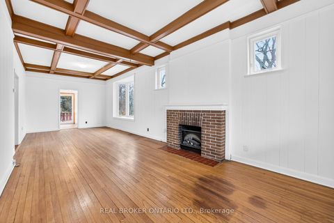 Photo 5 at 2585 Lakeshore Boulevard W, Mimico, Toronto