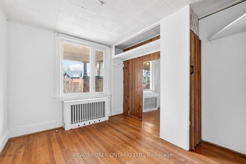 Photo 16 at 2585 Lakeshore Boulevard W, Mimico, Toronto