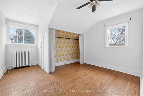Photo 19 at 2585 Lakeshore Boulevard W, Mimico, Toronto