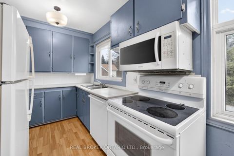 Photo 29 at 2585 Lakeshore Boulevard W, Mimico, Toronto