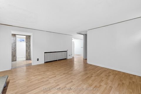 Photo 34 at 2585 Lakeshore Boulevard W, Mimico, Toronto