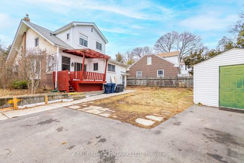 Photo 37 at 2585 Lakeshore Boulevard W, Mimico, Toronto