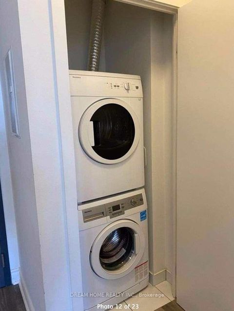 Photo 2 at 612 - 52 forest manor Road, Henry Farm, Toronto