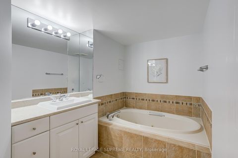 Photo 22 at 1804 - 5 Kenneth Avenue, Willowdale East, Toronto
