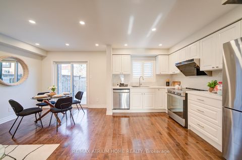 Photo 5 at 20 Maple Sugar Lane, Patterson, Vaughan