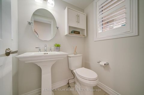 Photo 11 at 20 Maple Sugar Lane, Patterson, Vaughan