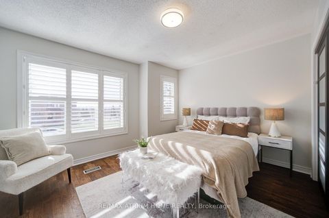 Photo 12 at 20 Maple Sugar Lane, Patterson, Vaughan