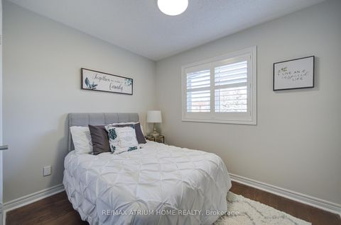 Photo 18 at 20 Maple Sugar Lane, Patterson, Vaughan