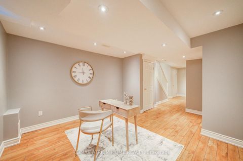 Photo 23 at 20 Maple Sugar Lane, Patterson, Vaughan