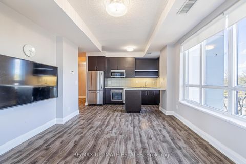 Photo 6 at 222 - 399 Spring Garden Avenue, Willowdale East, Toronto