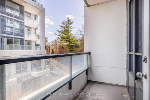 Photo 9 at 222 - 399 Spring Garden Avenue, Willowdale East, Toronto