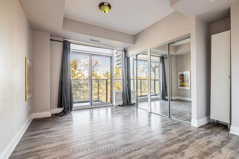 Photo 11 at 222 - 399 Spring Garden Avenue, Willowdale East, Toronto