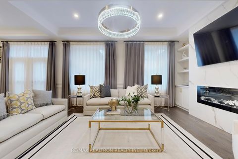 Photo 3 at 48 Red Giant Street W, Observatory, Richmond Hill