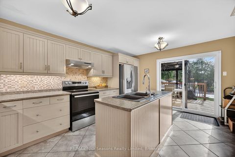 Photo 9 at 7 Batteaux Road, Nottawa, Clearview