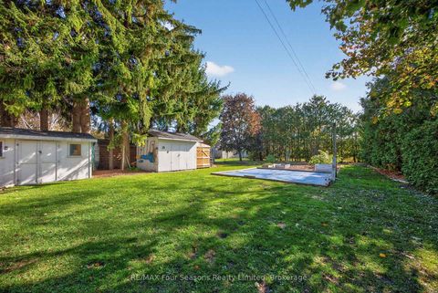 Photo 31 at 7 Batteaux Road, Nottawa, Clearview