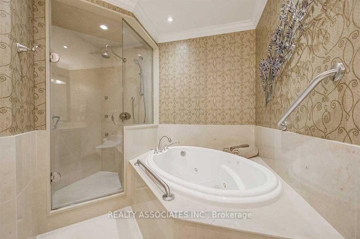 Photo 29 at 1404 - 662 Sheppard Avenue E, Bayview Village, Toronto