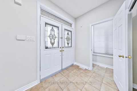 Photo 4 at 2 George Kirby Street, Patterson, Vaughan