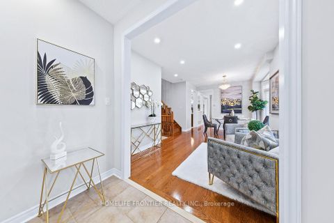 Photo 7 at 2 George Kirby Street, Patterson, Vaughan