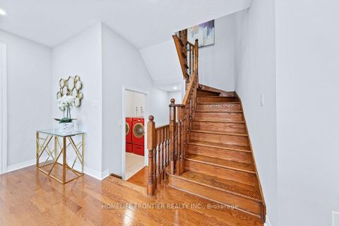 Photo 23 at 2 George Kirby Street, Patterson, Vaughan