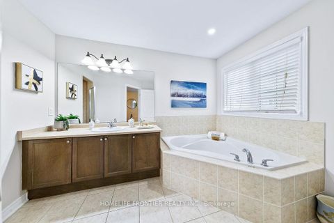 Photo 33 at 2 George Kirby Street, Patterson, Vaughan