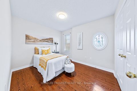 Photo 41 at 2 George Kirby Street, Patterson, Vaughan