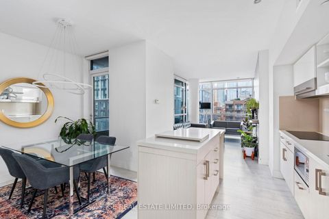 Photo 4 at 903 - 39 Sherbourne Street, Moss Park, Toronto