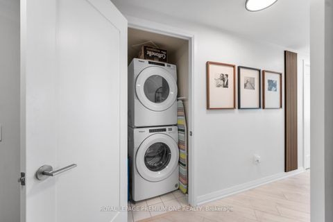 Photo 20 at 1715 - 9000 JANE Street, Concord, Vaughan