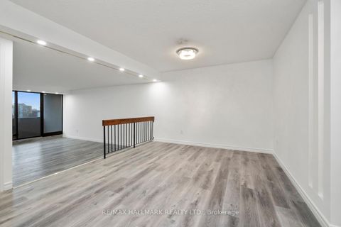 Photo 14 at 910 - 2330 Bridletowne Circle, L'Amoreaux, Toronto