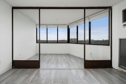 Photo 18 at 910 - 2330 Bridletowne Circle, L'Amoreaux, Toronto