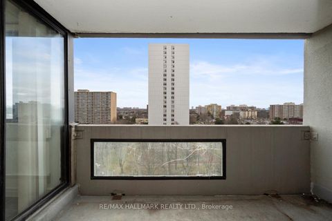 Photo 24 at 910 - 2330 Bridletowne Circle, L'Amoreaux, Toronto