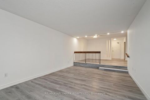 Photo 27 at 910 - 2330 Bridletowne Circle, L'Amoreaux, Toronto