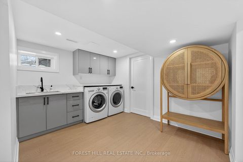 Photo 24 at 4 Holman Crescent, Aurora Highlands, Aurora